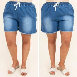 Sun Queen Shorts, Medium Wash -VogueBabe Store 14 df5abe5d c0aa 40f0 b760 4f02eb9cf82d