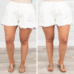 Tangible Love Shorts, White -VogueBabe Store 16 f014ad6b 5117 49c3 befd 7741c5cba12e