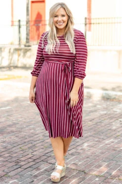 Holding Hands On The Boardwalk Dress, Wine -VogueBabe Store 1B7A7231 Edit