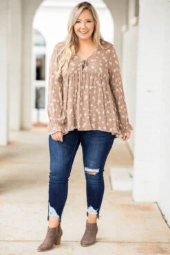 What The Day Brings Top, Mocha -VogueBabe Store 373A1070