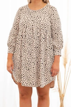 Animal Power Dress, Taupe -VogueBabe Store 373A4928 f9330796 4124 478d 9dca d07174fc9d1f