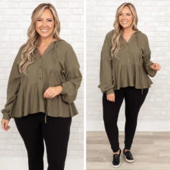 Outdoor Adventure Top, Light Olive -VogueBabe Store 3 dadcbadf 33b5 4b66 b2ab 248d85e6e792