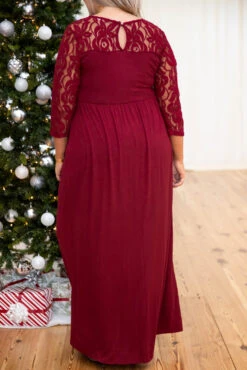 Looking Elegant Maxi Dress, Burgundy -VogueBabe Store 5E1A1910 Edit