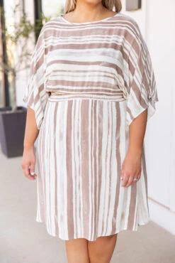 Tea Has Been Spilled Midi Dress, Mocha -VogueBabe Store 5E1A1986