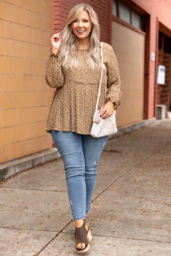 Willow Dreams Top, Mustard -VogueBabe Store 5E1A3752 bea95538 a75c 460c 9b0b 65697083887e