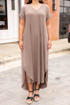 Crossroad Ahead Dress, Light Brown -VogueBabe Store 5E1A3819 Edit