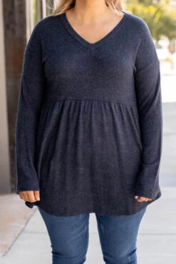 Train To The City Sweater, Navy -VogueBabe Store 5E1A7537