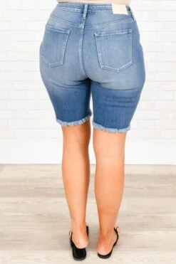 Always Adoring You Shorts, Light Wash -VogueBabe Store AlwaysAdoringYouShorts LightWash 3