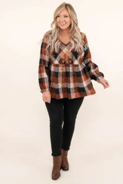 Gotta Be Me Top, Rust-Black -VogueBabe Store DSC 1689 Edit f3d64b35 1c91 4739 91a4 6c914be803e0