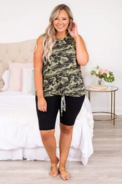 Comfy Vibes Biker Shorts, Black -VogueBabe Store DSC 6131 20d54db1 91fb 4f57 a62f 7d8bc5dbec2f