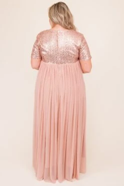 Shining Like A Diamond Dress, Rose Gold -VogueBabe Store DSC 8122 Edit 17166b8d 9be3 471f aac3 d7df1e1b8d85