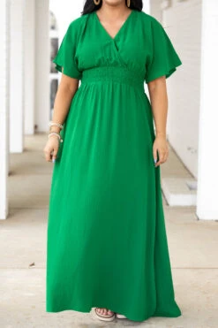 Feeling Good Maxi Dress, Kelly Green -VogueBabe Store FeelingGoodMaxiDress KellyGreen 9915