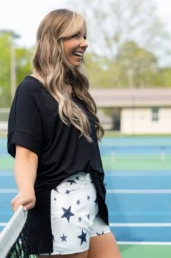 Star Of The Moment Shorts, Off White 9 Star Of The Moment Shorts, Off White -VogueBabe Store StarOfTheMomentShorts OffWhite 4 389d1241 39b9 4075 945b 46a27c5b2364