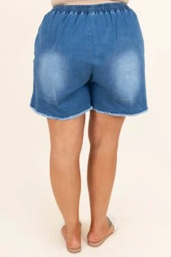 Sun Queen Shorts, Medium Wash -VogueBabe Store SunQueenShorts MediumWash 0015