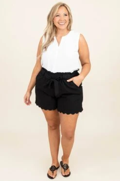 Walkin' In The Sun Shorts, Black -VogueBabe Store Walkin InTheSunShorts Black 7985