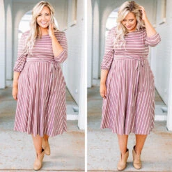 Holding Hands On The Boardwalk Dress, Mauve -VogueBabe Store holding hands on the boardwalk